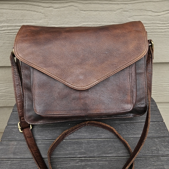 Vintage Brown Leather Crossbody Purse Flap Over Messenger Bag Made in India - Picture 2 of 16